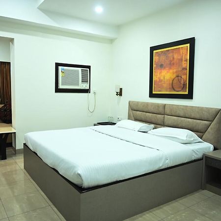 Elgin Suites Kolkata Bagian luar foto