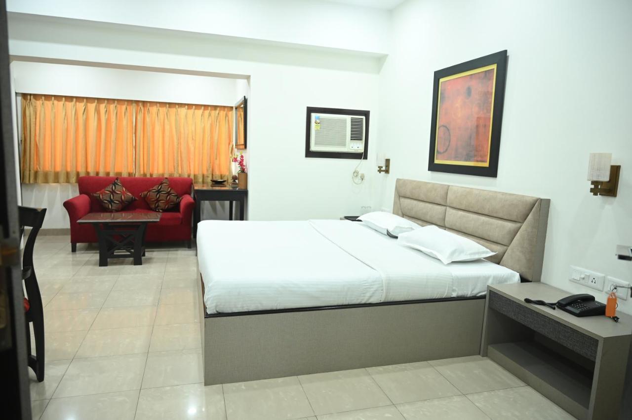 Elgin Suites Kolkata Bagian luar foto