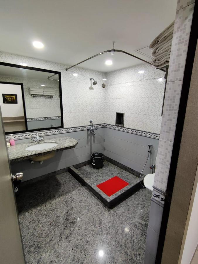 Elgin Suites Kolkata Bagian luar foto